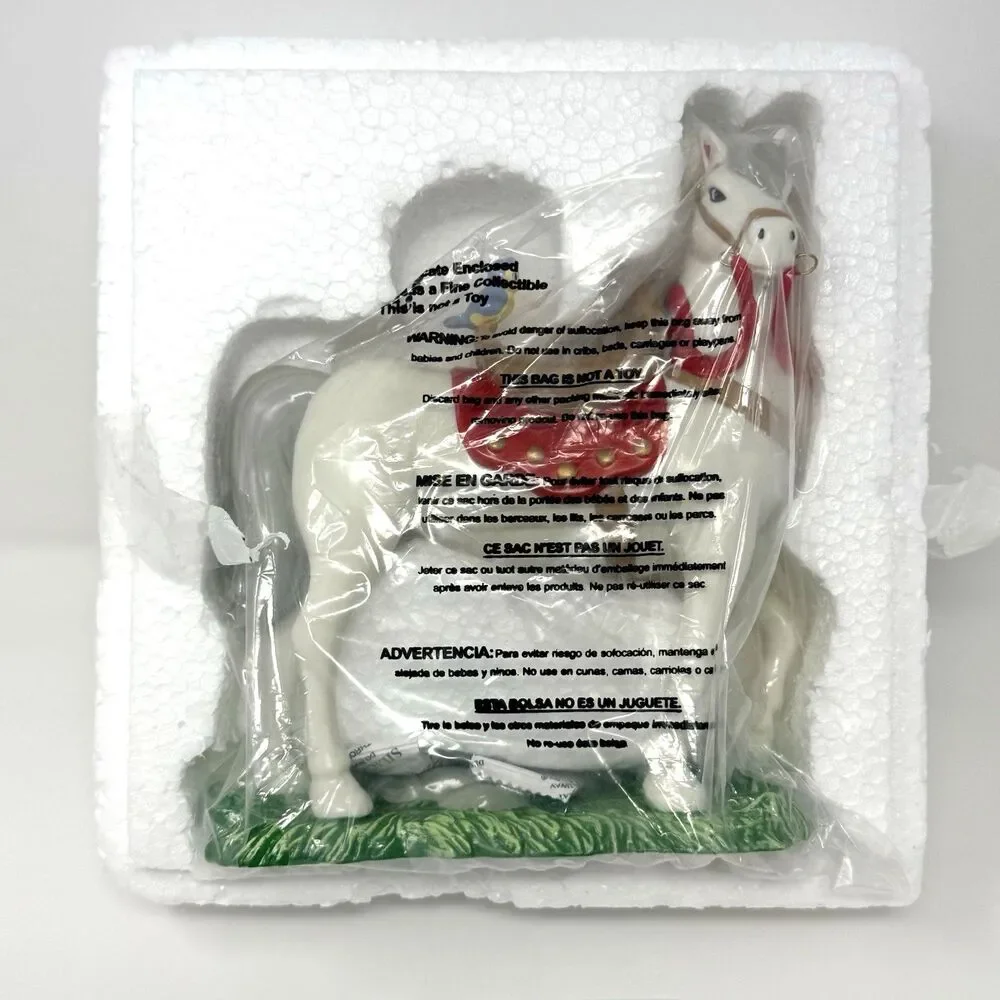 Hawthorne Village Disney Snow White Seven Dwarfs Royal Horse Figurine COA